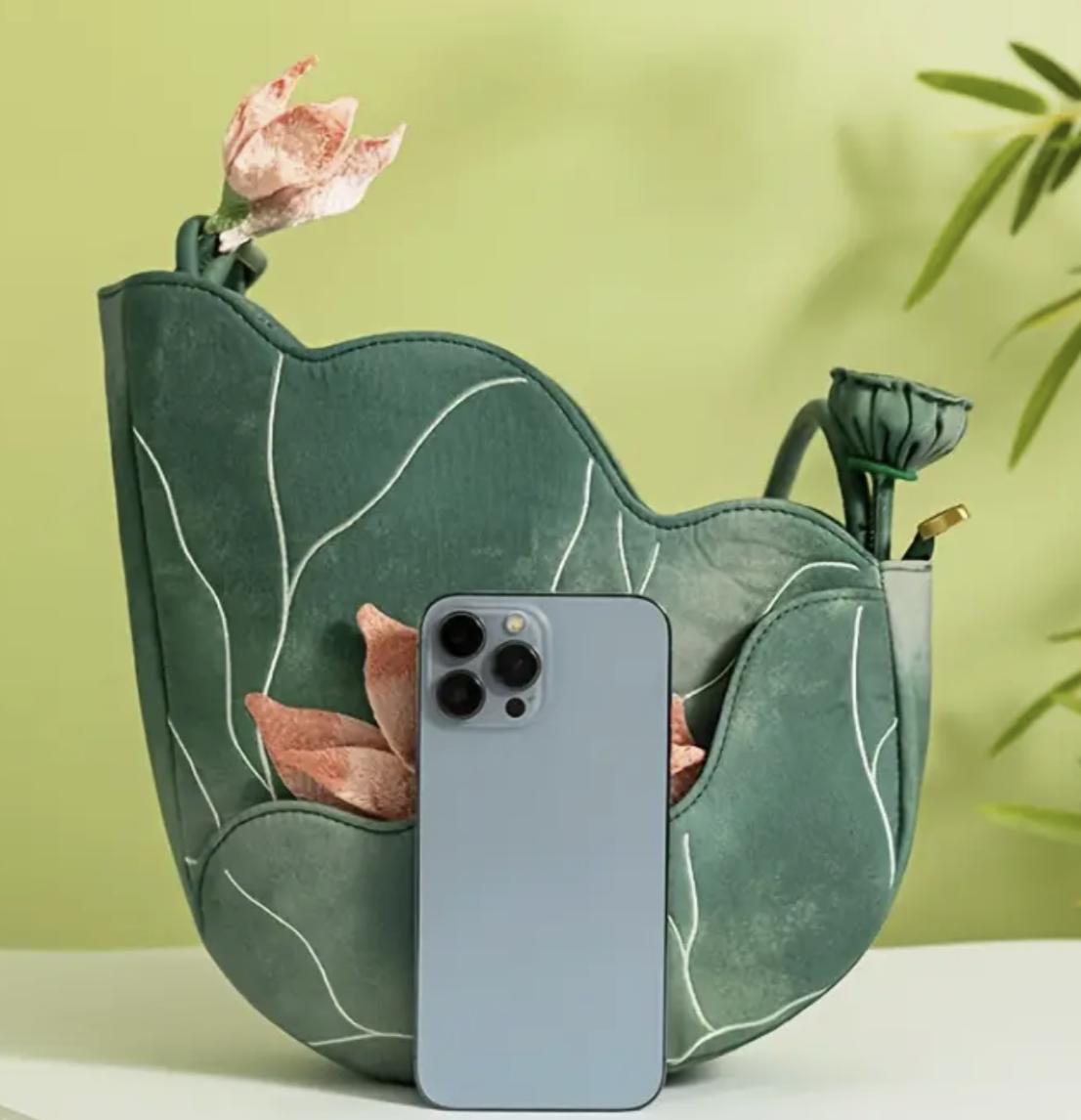 Embroidered Lotus Shoulder Bag: Chinese Style Floral Handbag