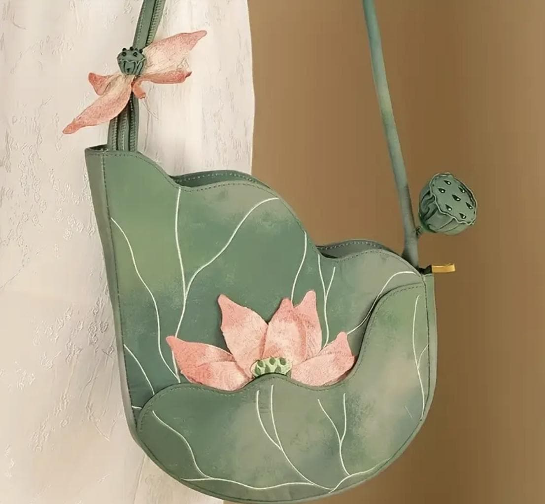 Embroidered Lotus Shoulder Bag: Chinese Style Floral Handbag