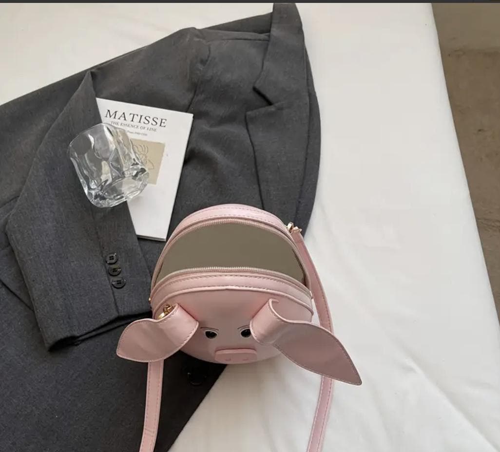 Flying Pig Crossbody Bag – Pink Cartoon Animal Purse