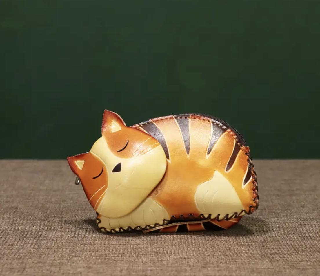 Handmade Leather Cat Coin Purse – Sleeping Kitten Mini Wallet