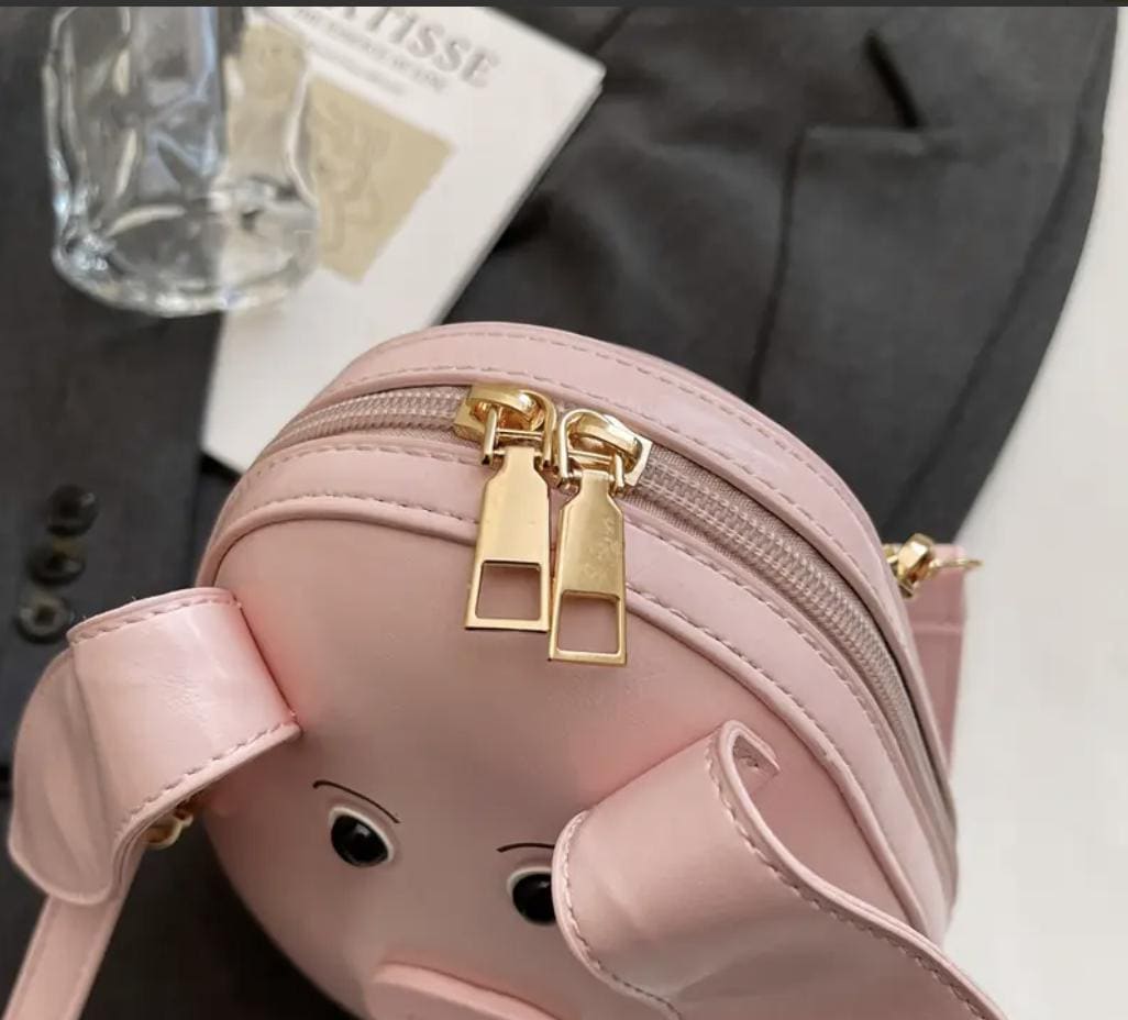 Flying Pig Crossbody Bag – Pink Cartoon Animal Purse
