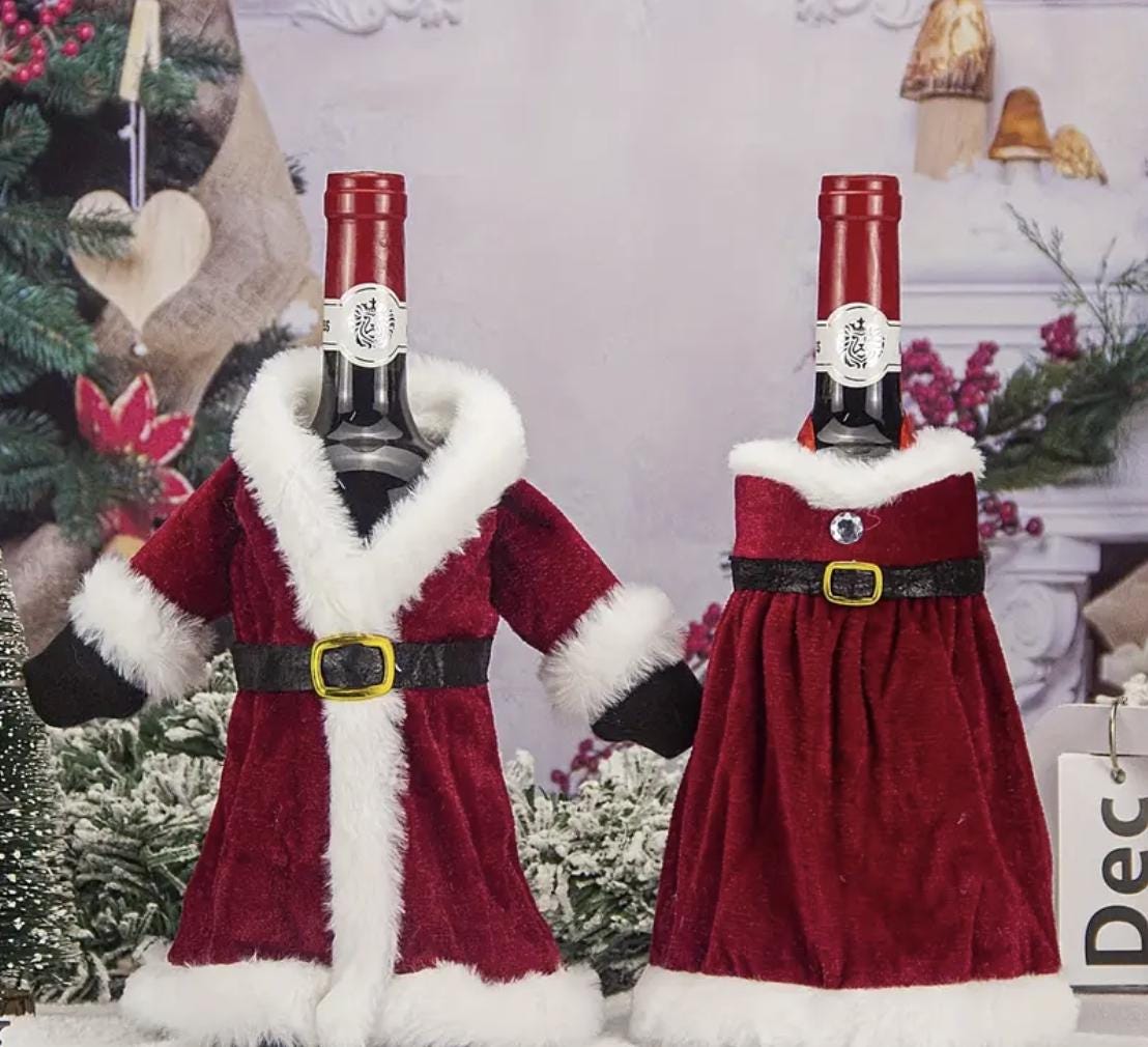 Christmas Santa Wine Bottle Cover Set – Knitted Decoration & Gift Sleeve