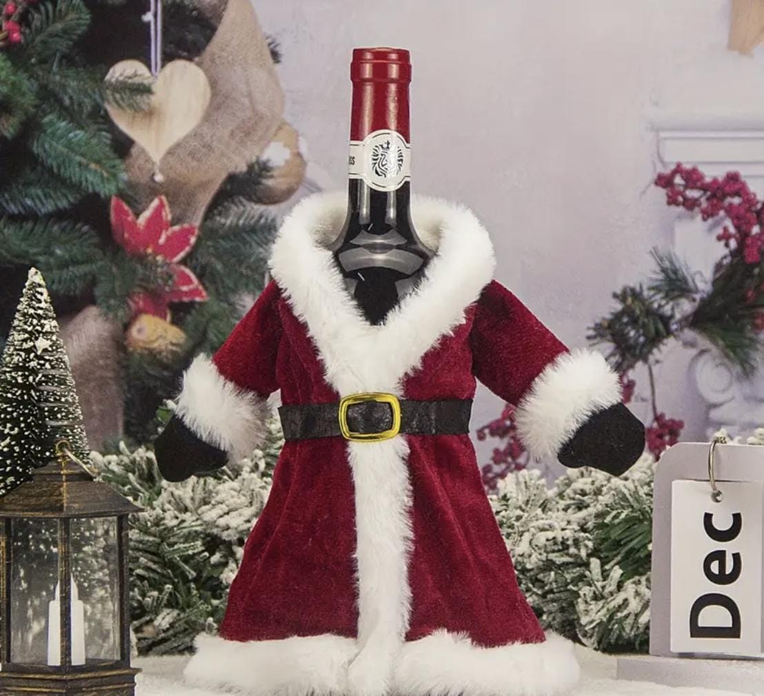 Christmas Santa Wine Bottle Cover Set – Knitted Decoration & Gift Sleeve